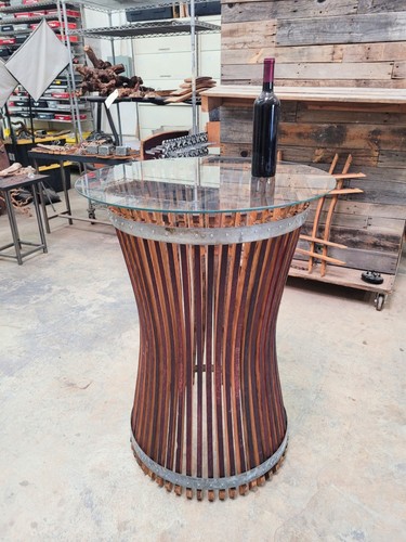 New wine barrel bar - new,