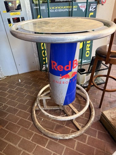 Red bull round metal bar - bull,